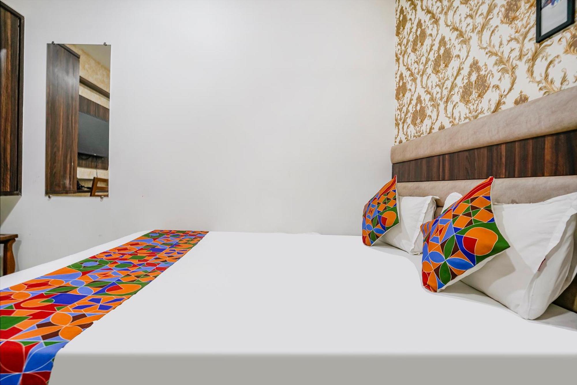 Fabhotel Elvis Inn - Nr Mumbai International Airport Екстер'єр фото