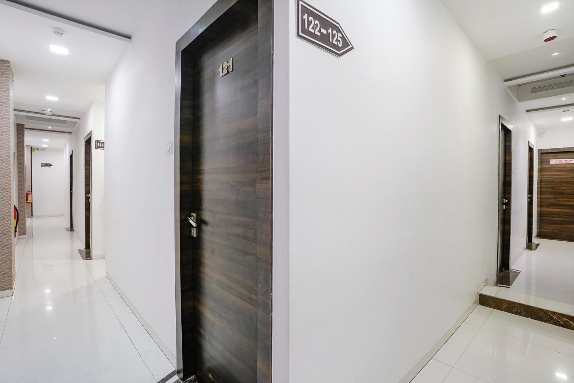 Fabhotel Elvis Inn - Nr Mumbai International Airport Екстер'єр фото