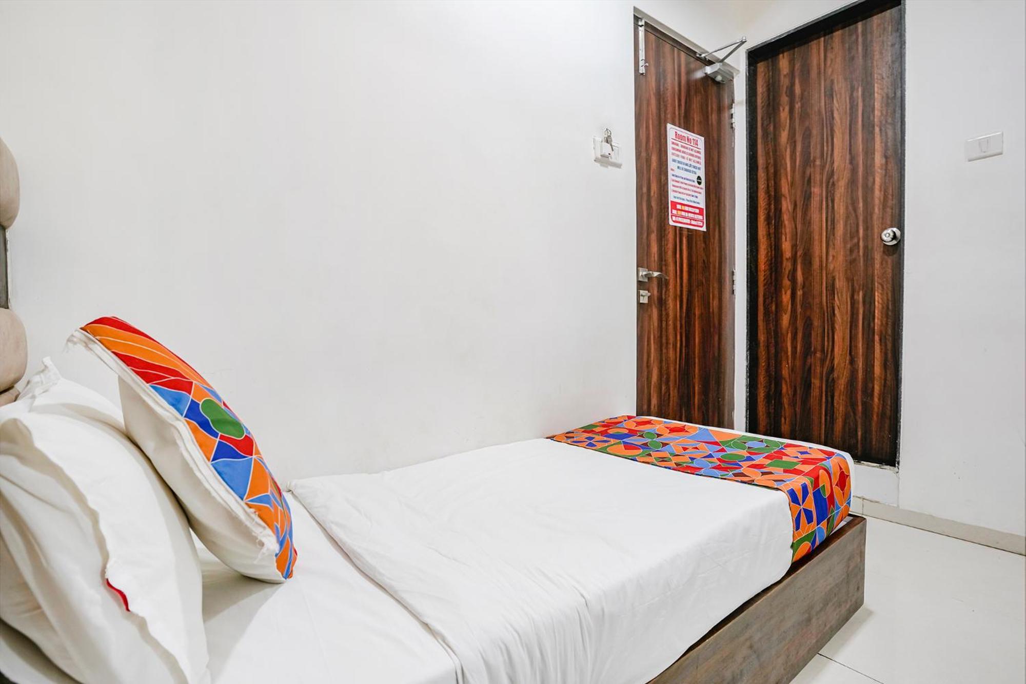 Fabhotel Elvis Inn - Nr Mumbai International Airport Екстер'єр фото