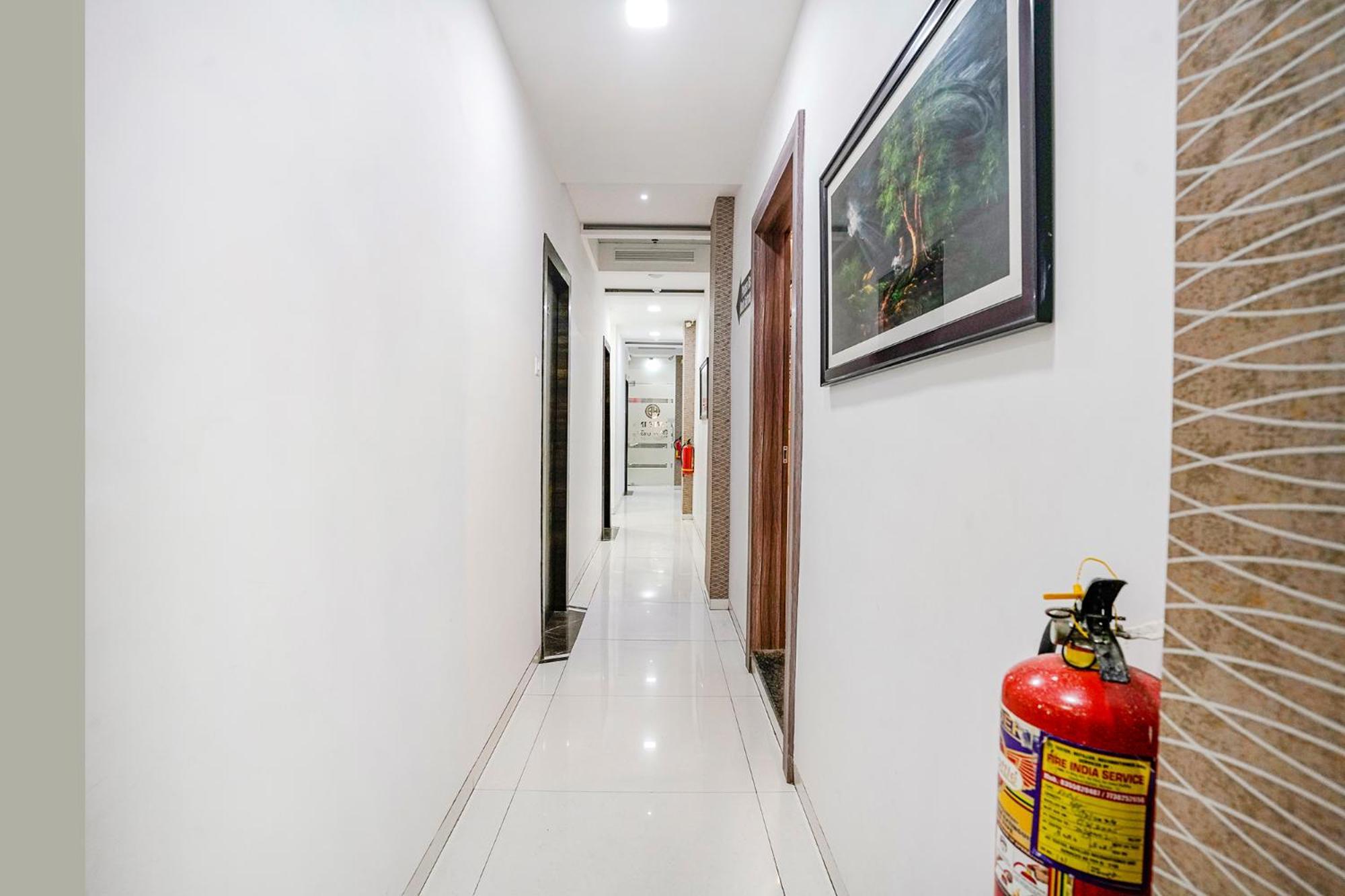 Fabhotel Elvis Inn - Nr Mumbai International Airport Екстер'єр фото